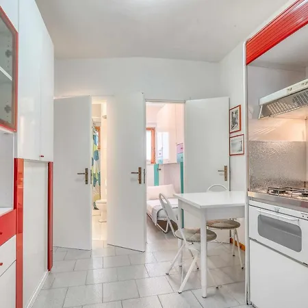 Mini House - *